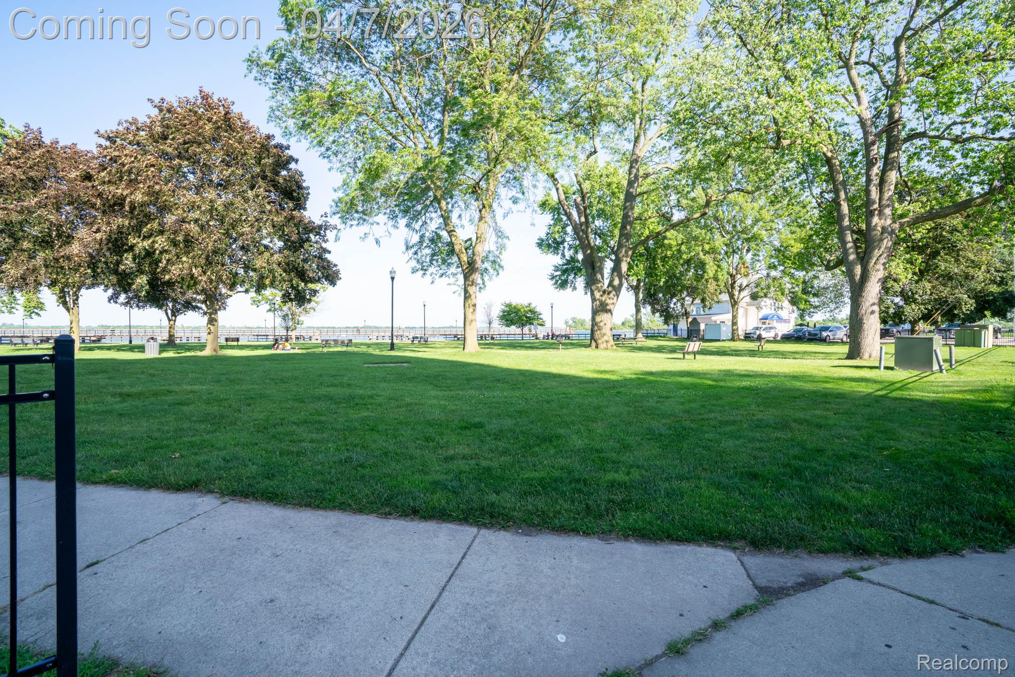 20 Chestnut Street 302