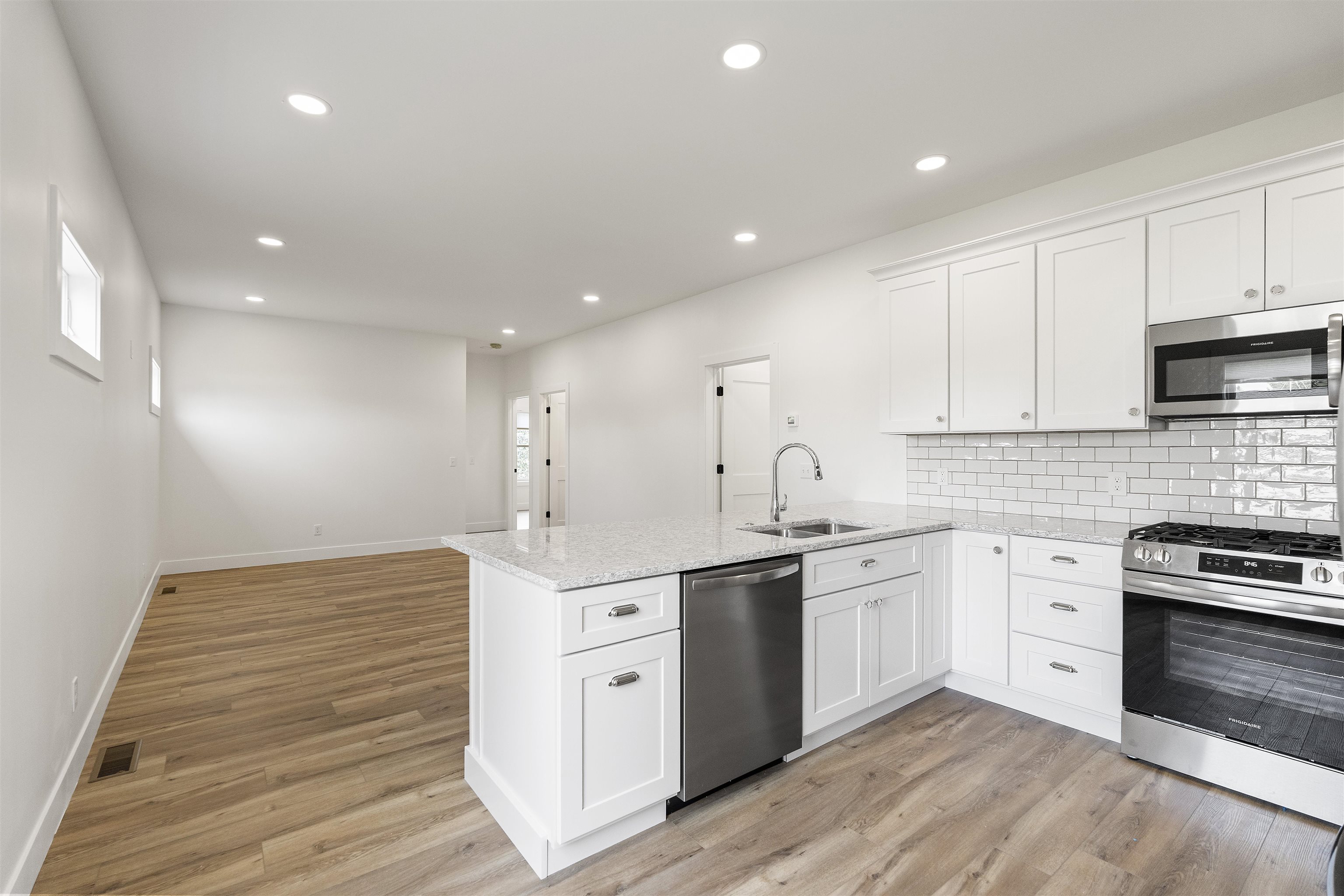 202 W Carpenter Street