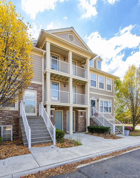 116 Saber Way Lake Orion Village MI 48362