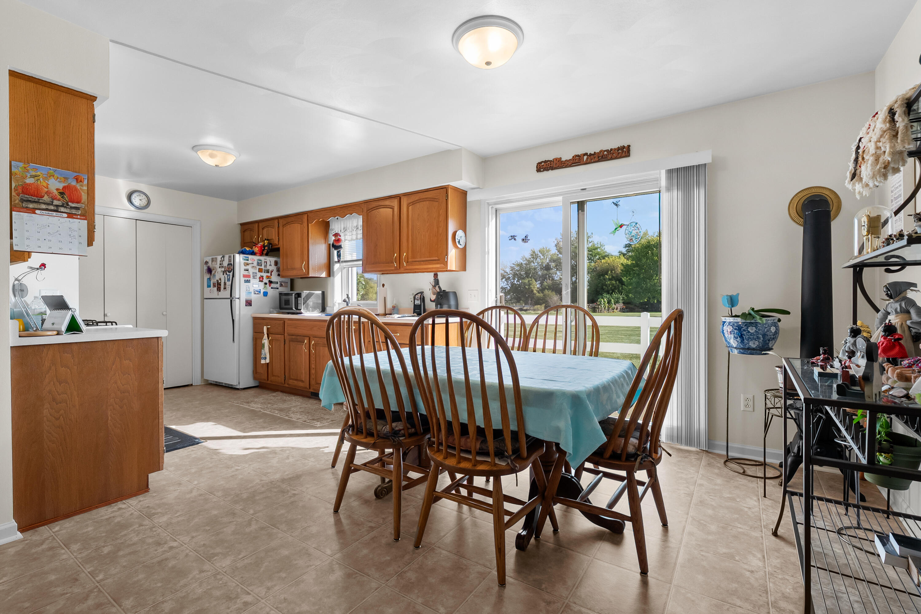 5792 5794 Celery Street