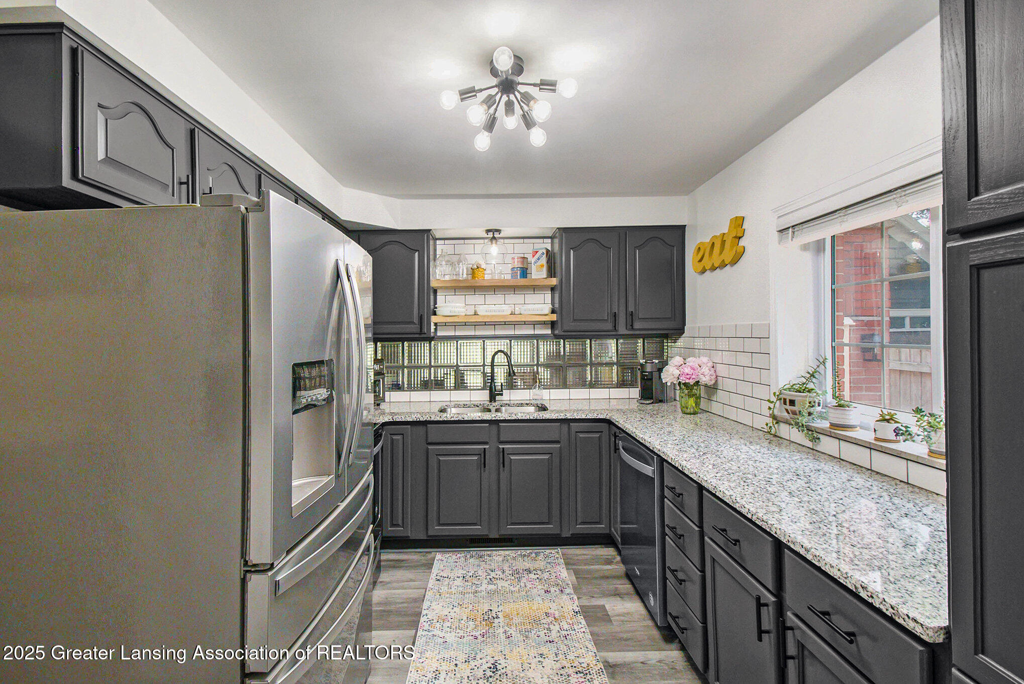 Lansing City, Michigan 48910, United States, 3 Bedrooms Bedrooms, ,2 BathroomsBathrooms,Residential,Active,150548