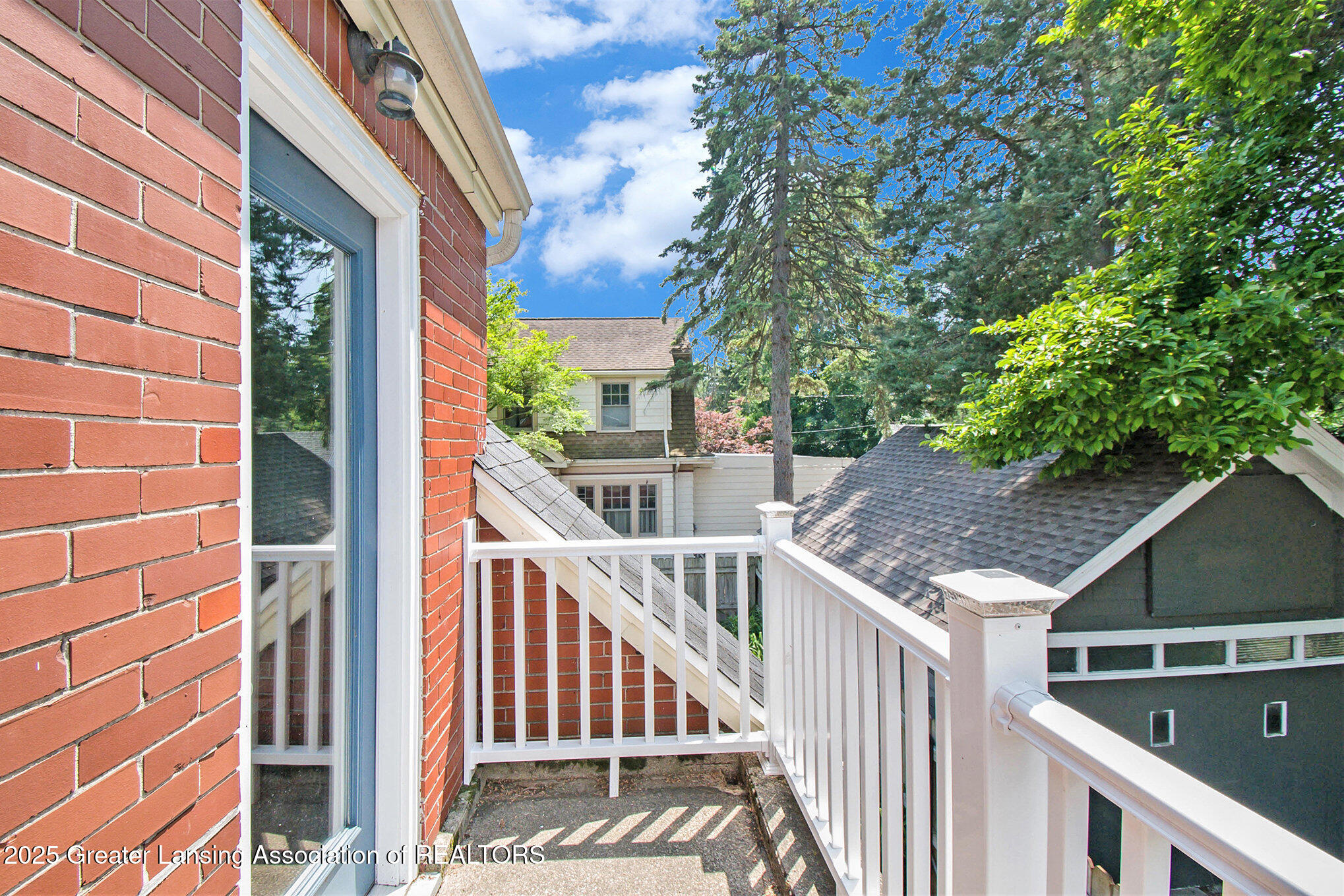 Lansing City, Michigan 48910, United States, 3 Bedrooms Bedrooms, ,2 BathroomsBathrooms,Residential,Active,150548