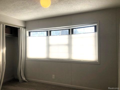 Tiny photo for 604 Juniper Court, Jonesville City, MI 49250 (MLS # 20261021670)