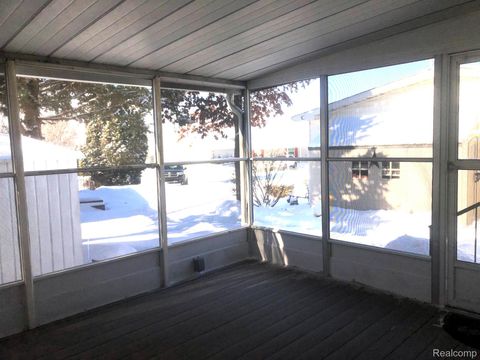 Tiny photo for 604 Juniper Court, Jonesville City, MI 49250 (MLS # 20261021670)