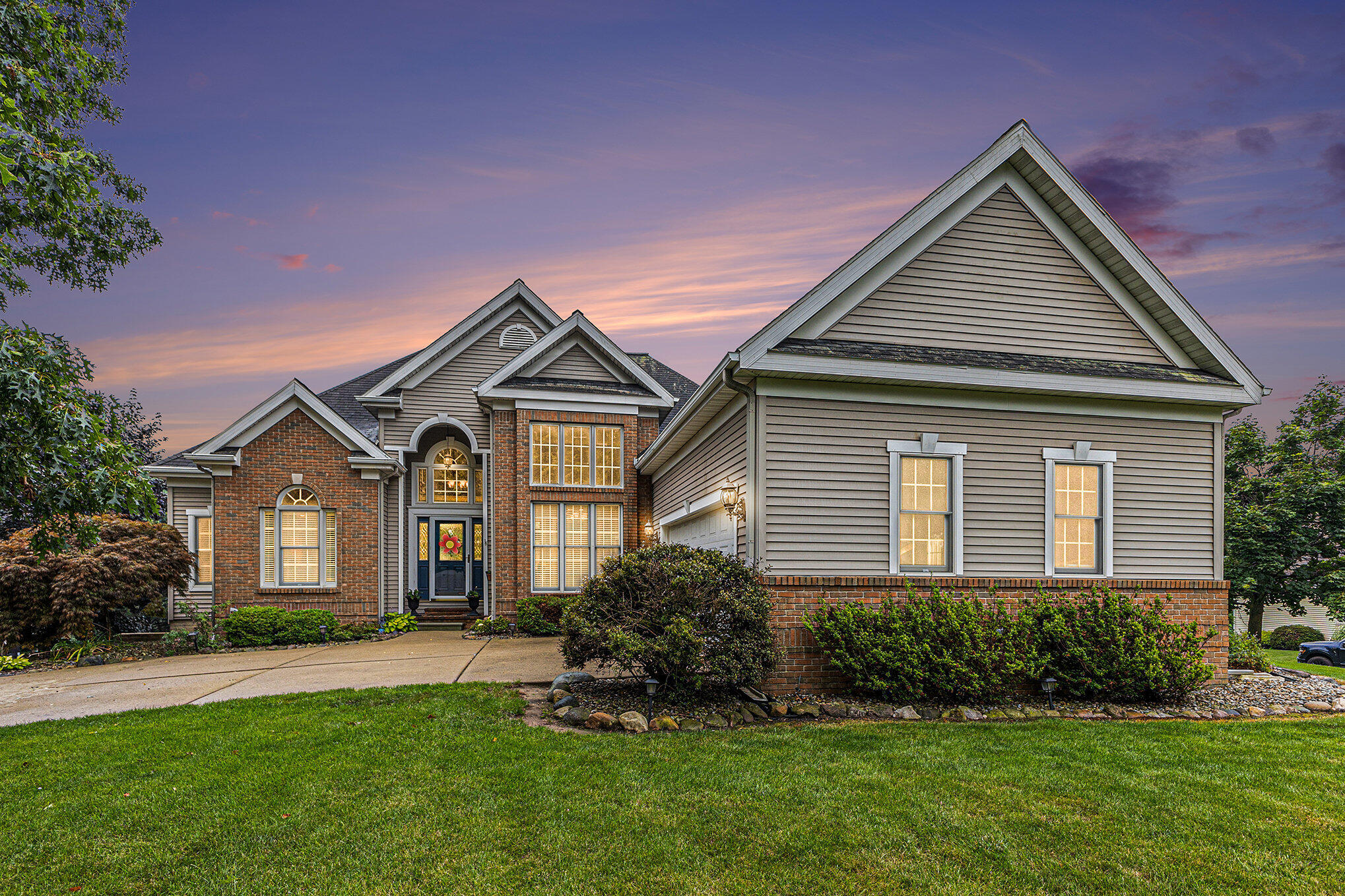 4849 Indian Creek Drive