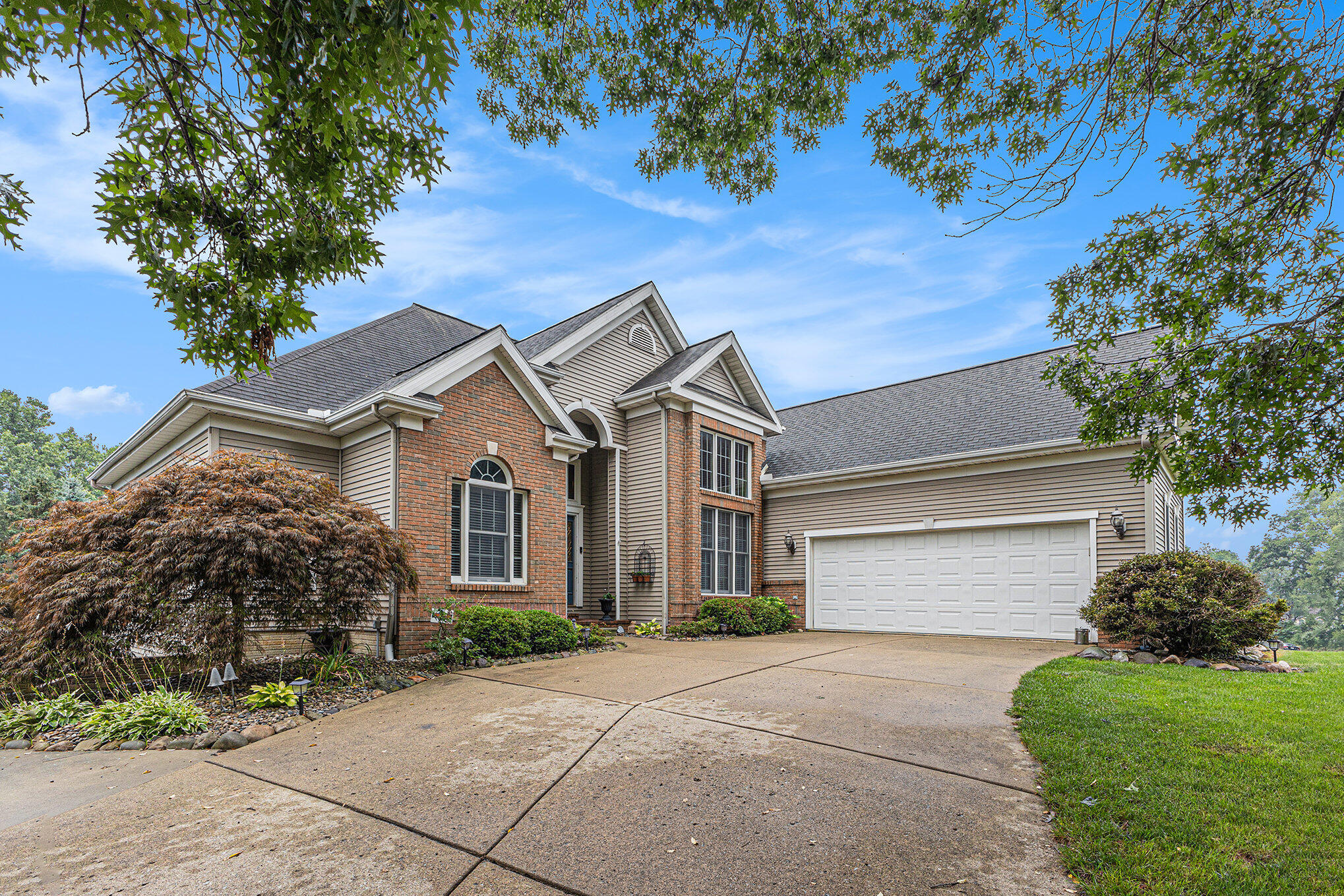 4849 Indian Creek Drive