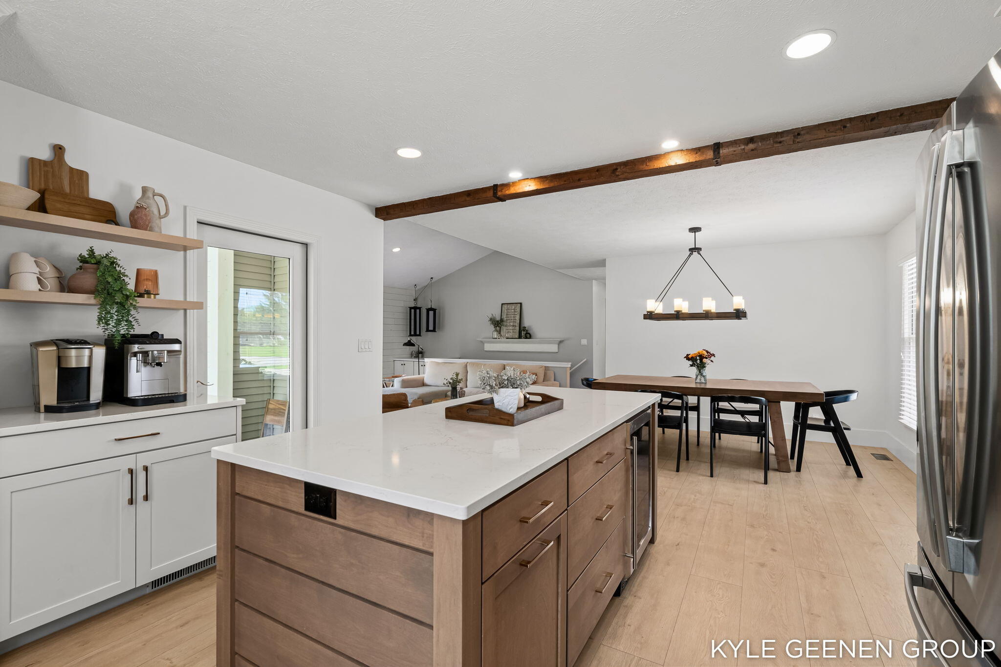 1519 W Springfield Circle