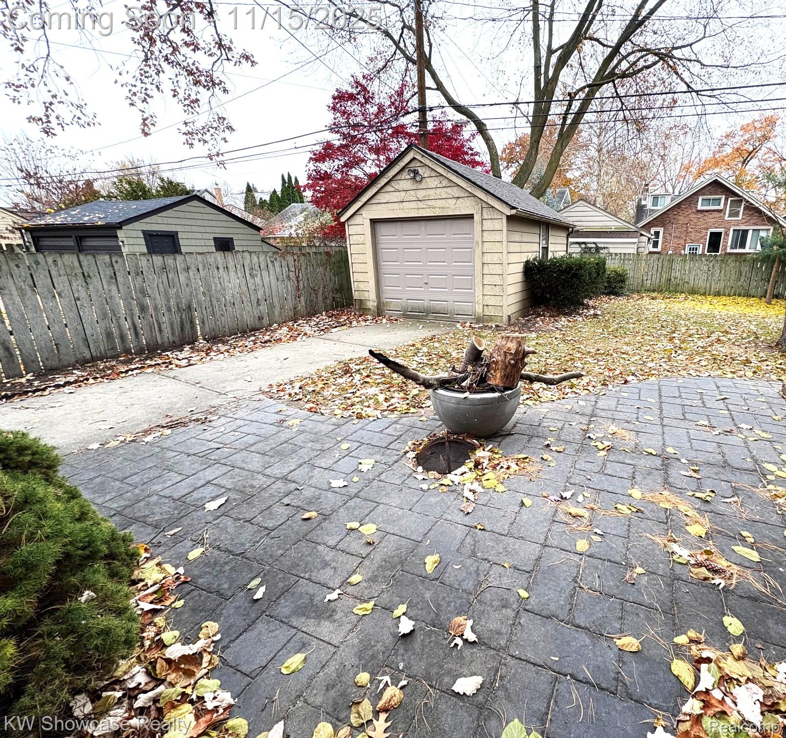 263 W Woodland Street N