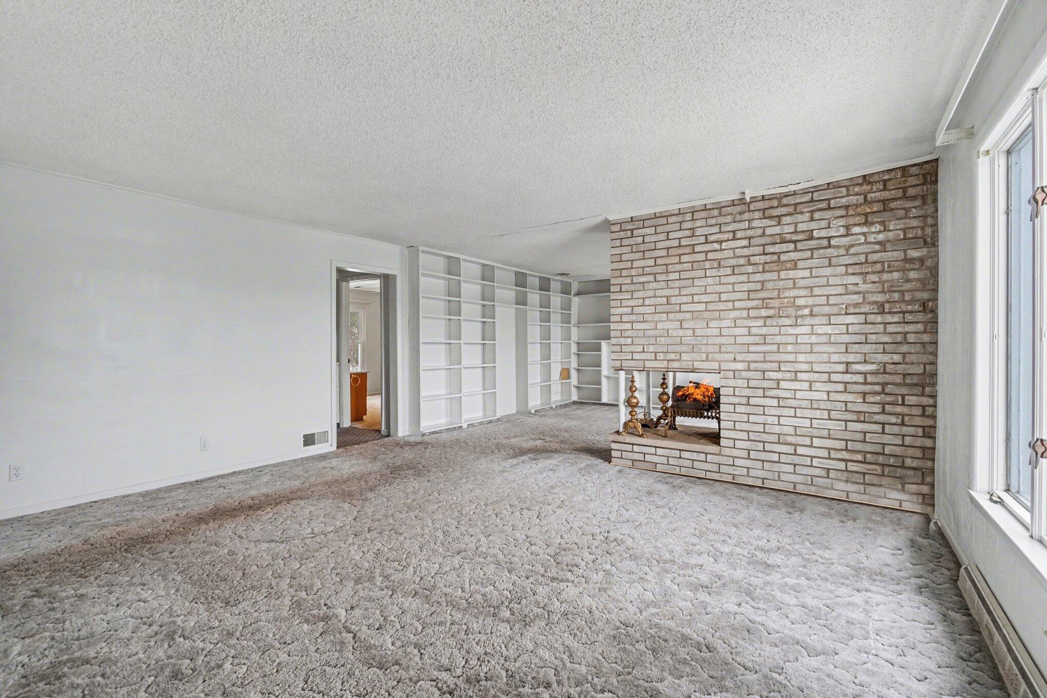 515 W Burr Oak Street