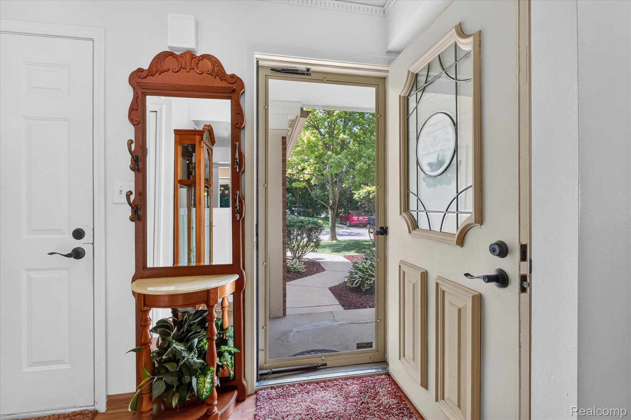 7866 Rivergate Drive