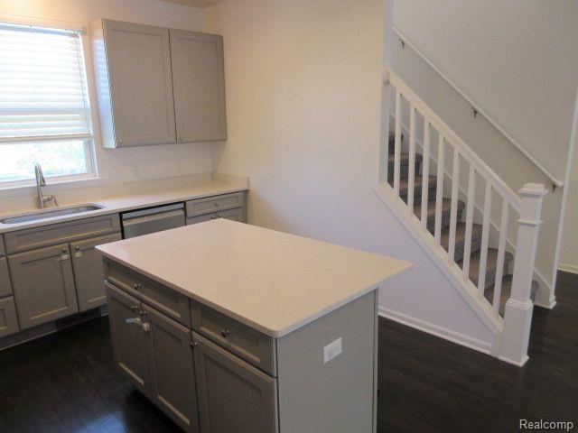 3147 CHAMBERS W