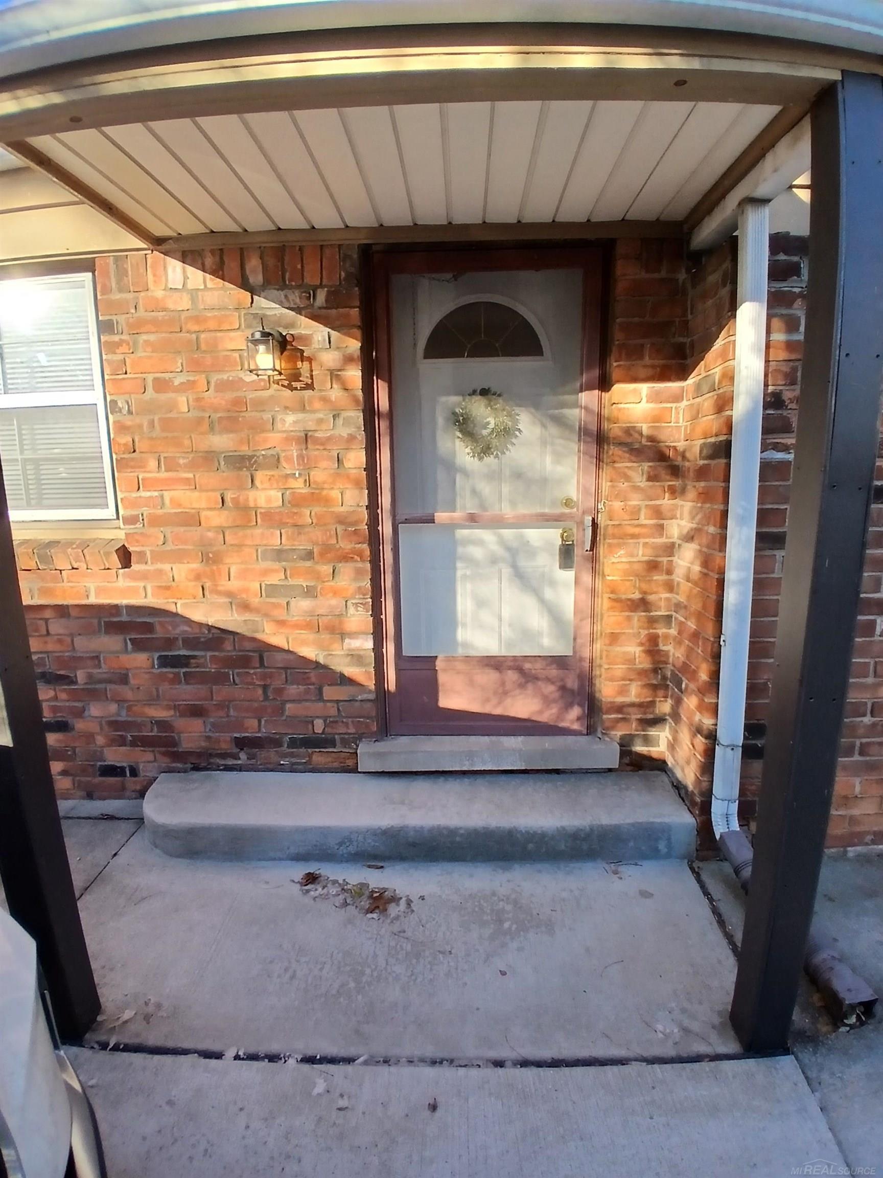 1000 Vernier Road