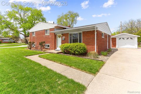 32732 Comanche Street Westland City MI 48185