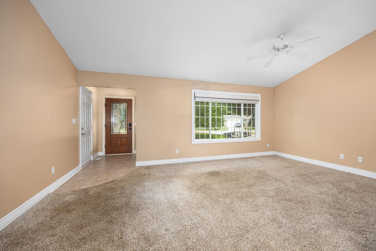 11108 Creekside Drive