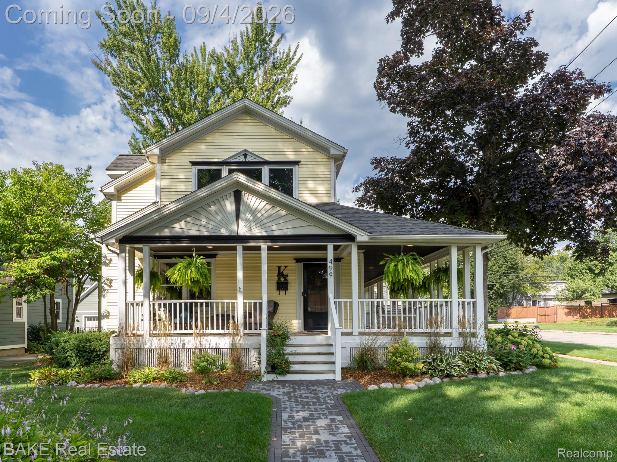 499 N Evergreen Street N