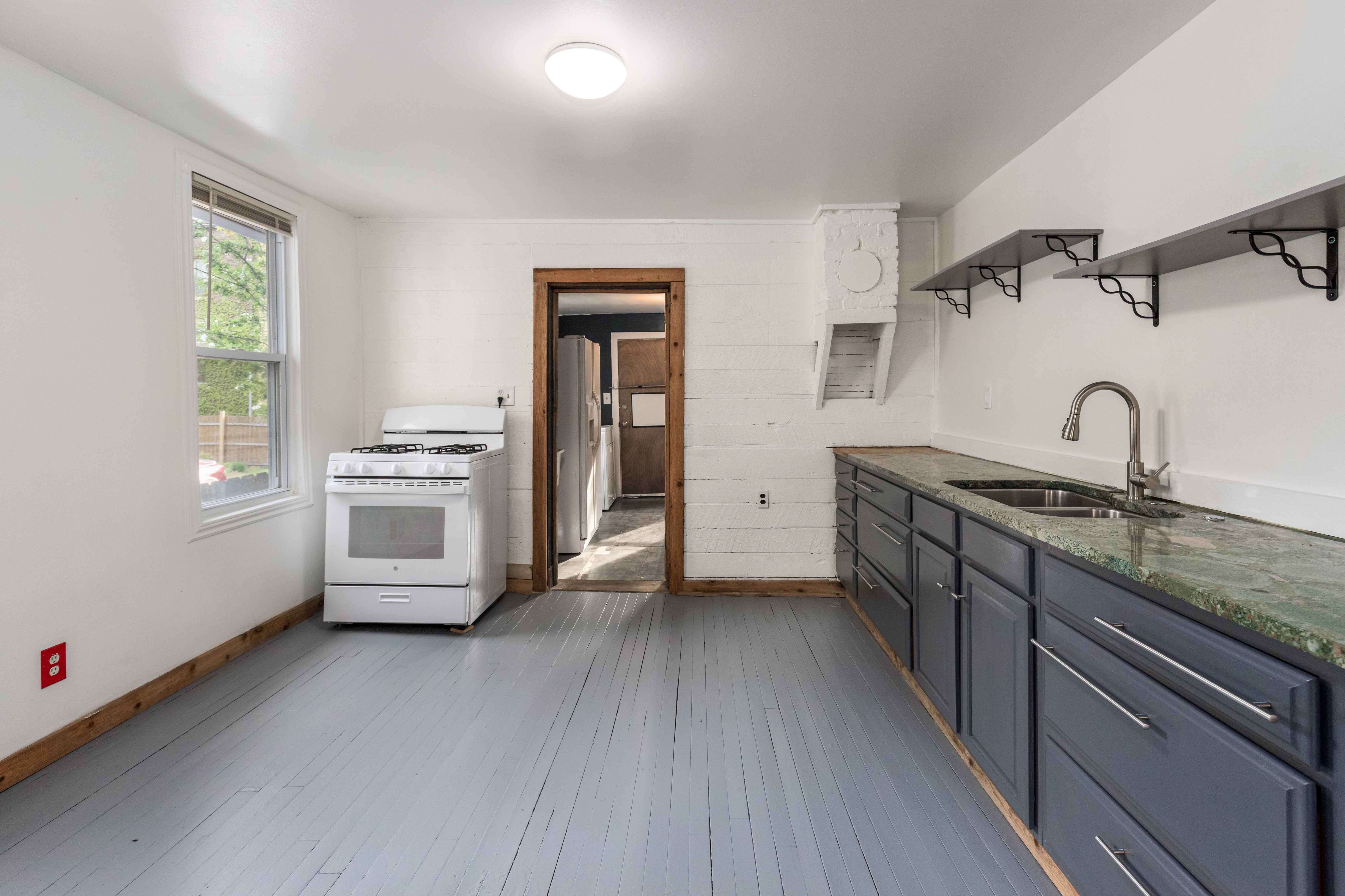 Detroit City, Michigan 48216, United States, 2 Bedrooms Bedrooms, ,1 BathroomBathrooms,Residential,Active,126703