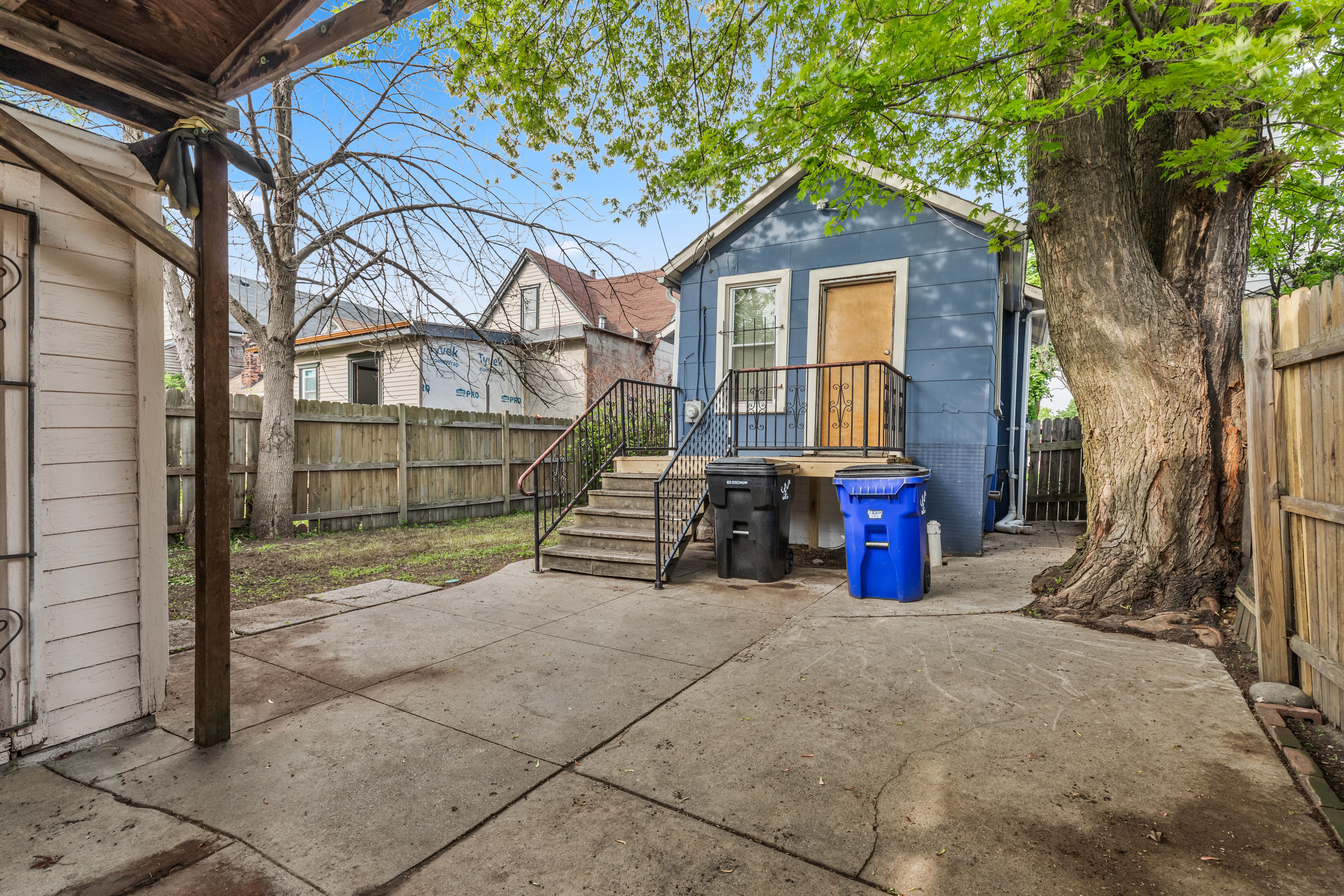 Detroit City, Michigan 48216, United States, 2 Bedrooms Bedrooms, ,1 BathroomBathrooms,Residential,Active,126703