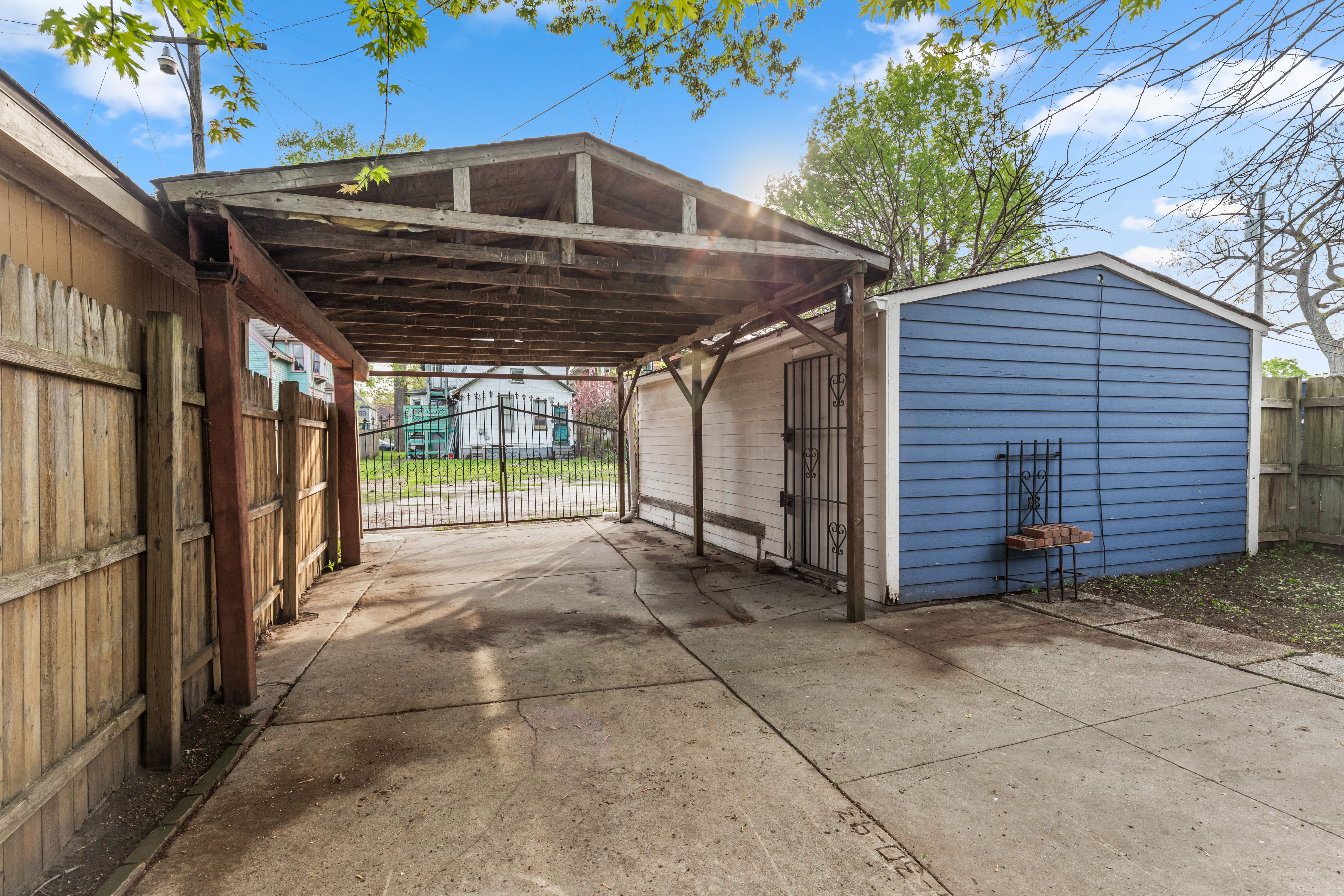Detroit City, Michigan 48216, United States, 2 Bedrooms Bedrooms, ,1 BathroomBathrooms,Residential,Active,126703
