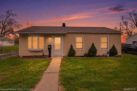 6151 Stephen Brighton City MI 48116