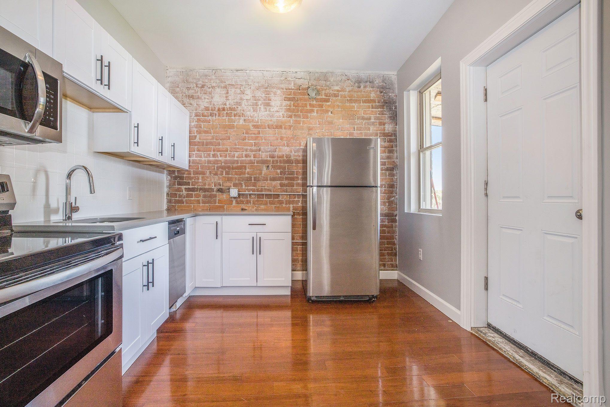 5764 Woodward Avenue