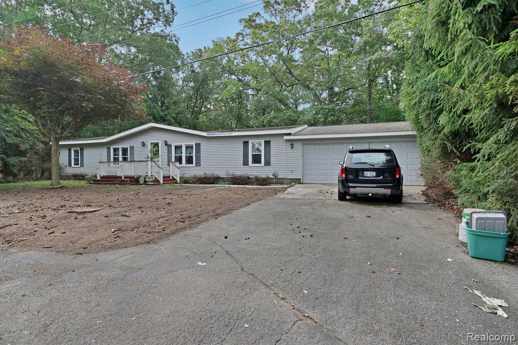 4137 Port Austin Road