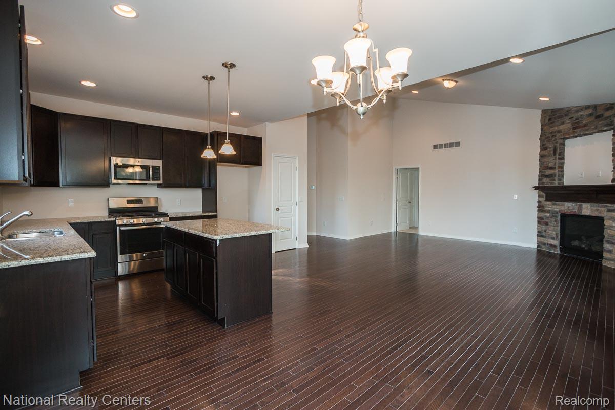 251 Devonshire Drive 1