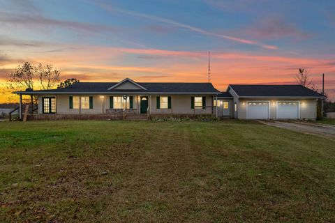 7534 Robins Road Adams Township MI 49242