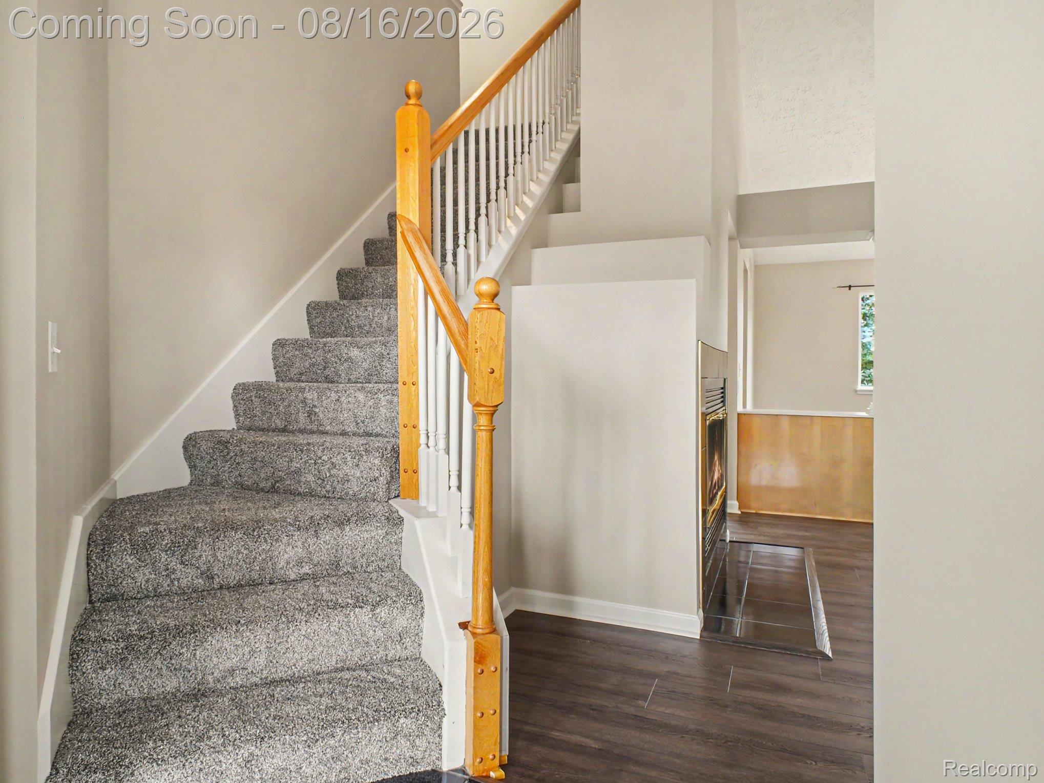 1316 Pin Oak Bluff