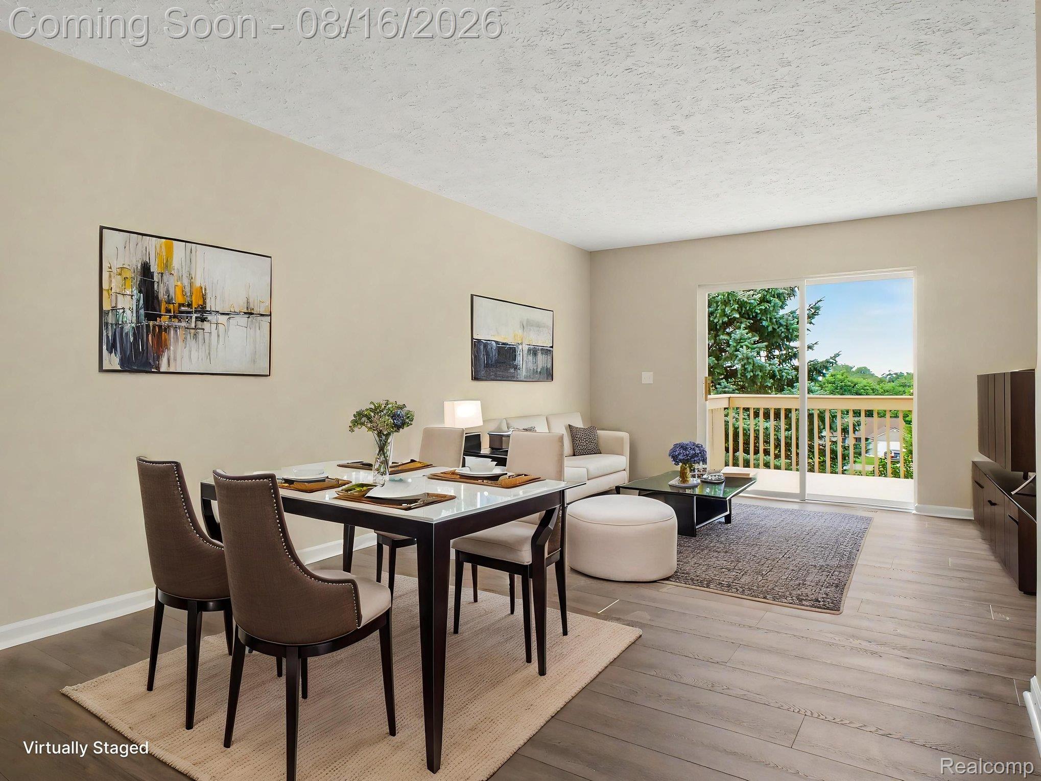 1316 Pin Oak Bluff