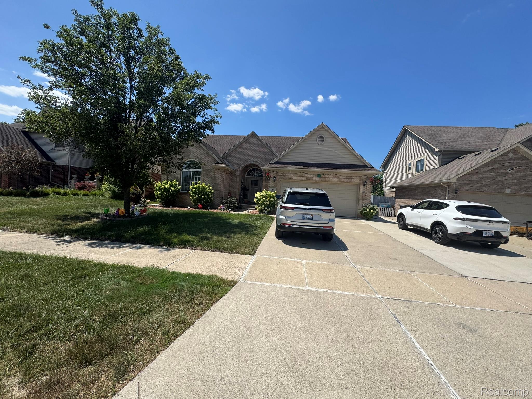 324 Cherry Lane
