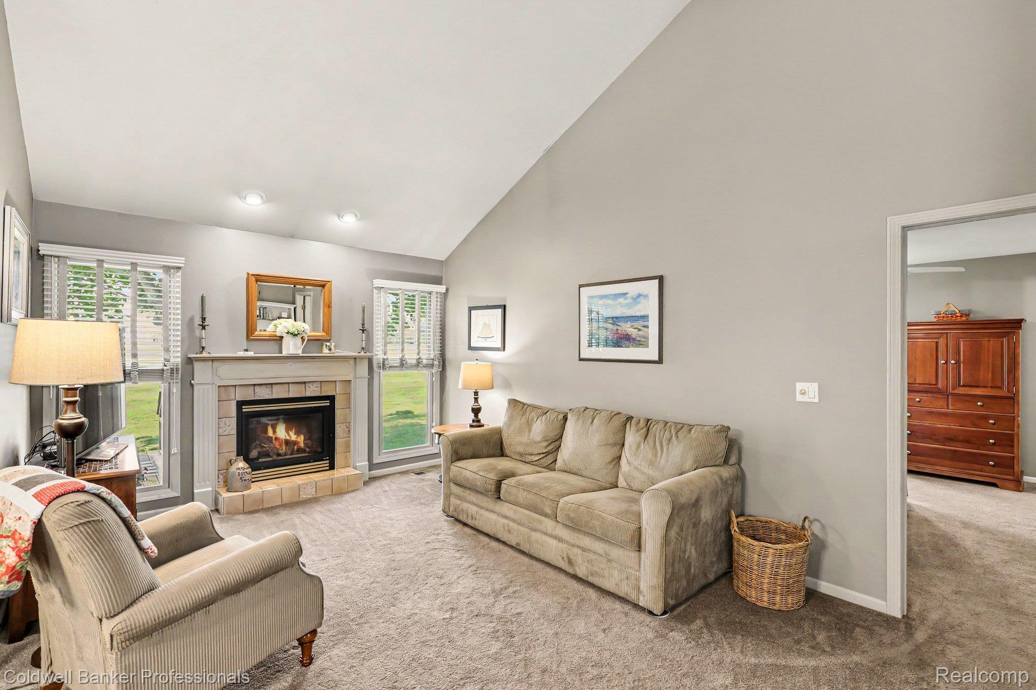 613 Rolling Hills Lane
