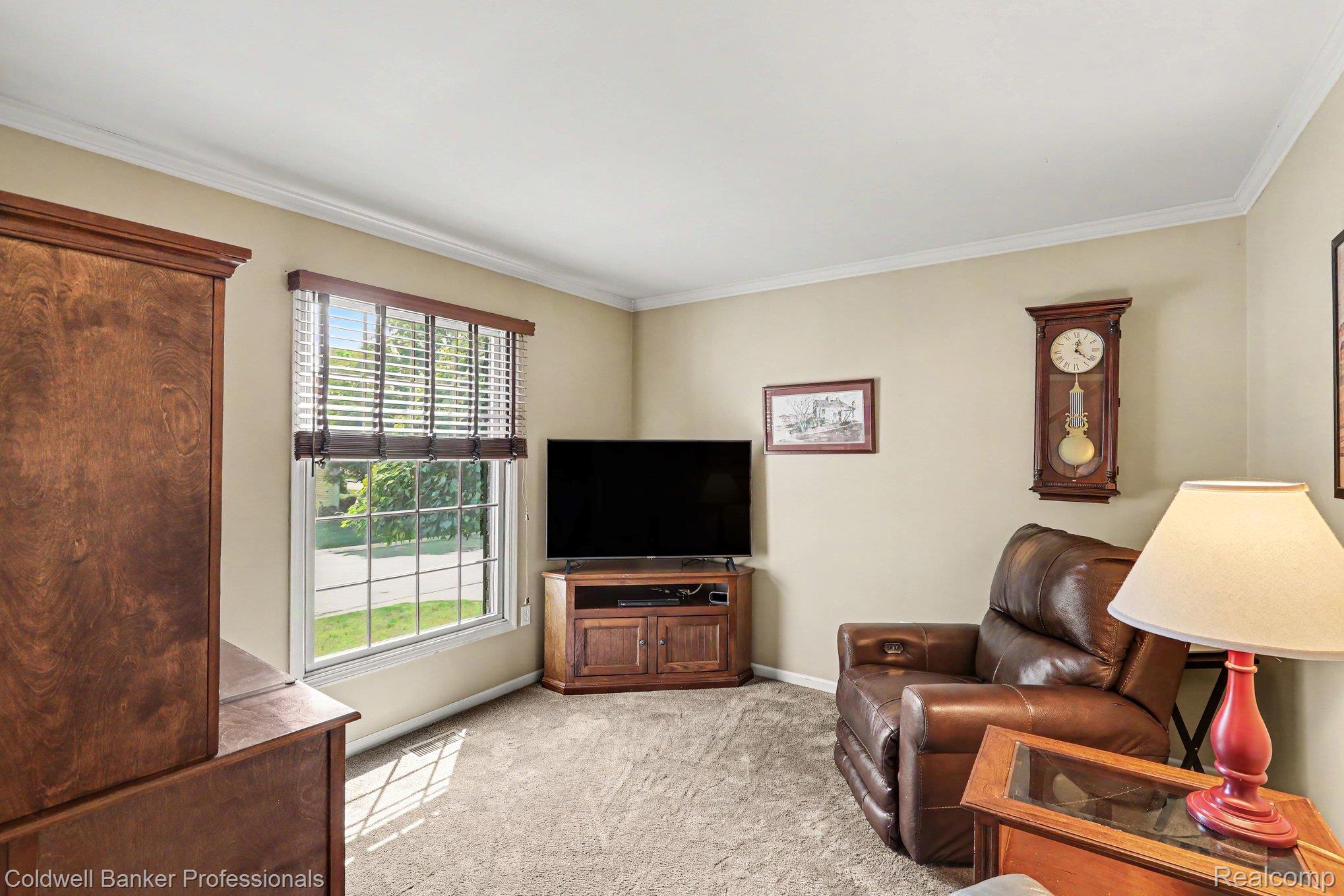 613 Rolling Hills Lane