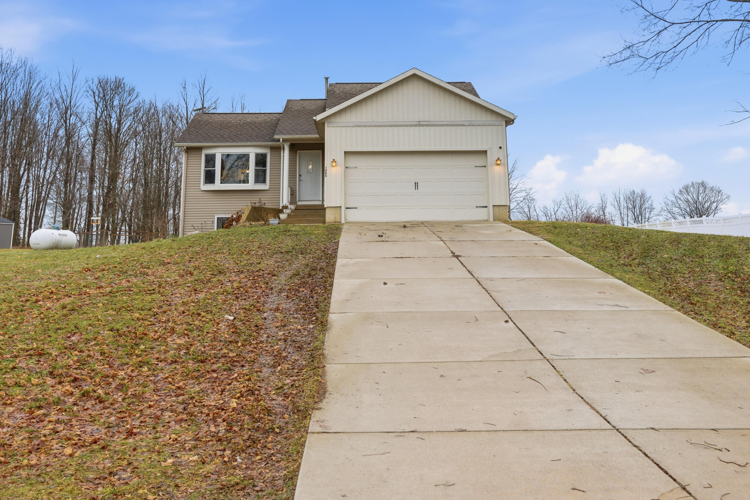 1083 Boncher Boulevard 25