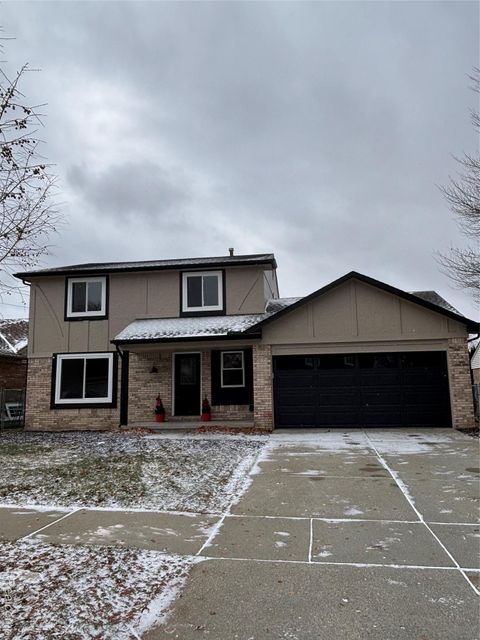 8821 Knolson Avenue Livonia City MI 48150