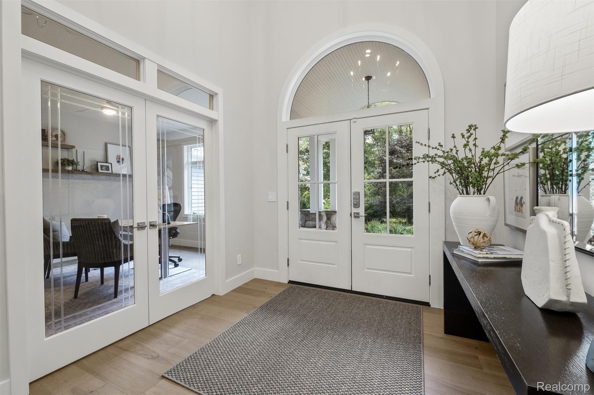 6441 Huron Creek Court