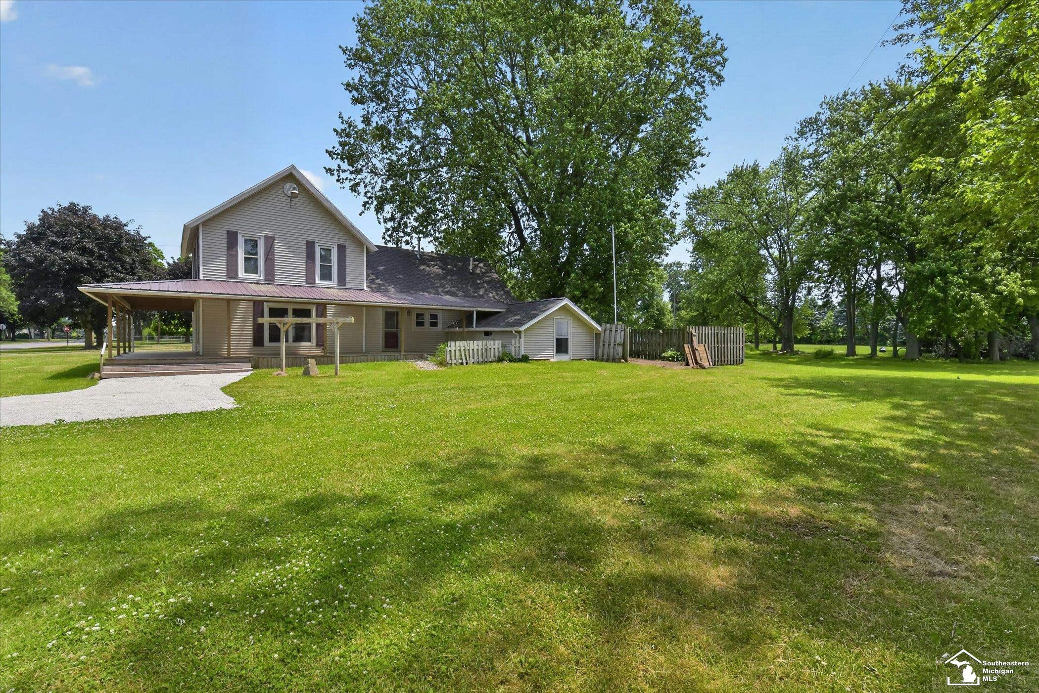 5813 W Temperance Road