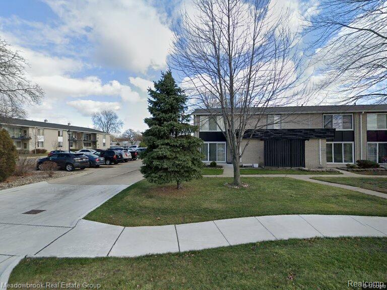 8679 Kennedy Circle N 2