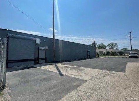 19500 W Davison Street