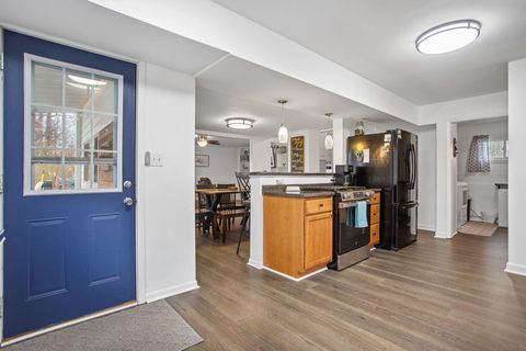 Tiny photo for 723 Arbor Court, South Haven City, MI 49090 (MLS # 69026009579)