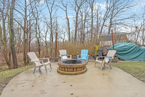 Tiny photo for 723 Arbor Court, South Haven City, MI 49090 (MLS # 69026009579)