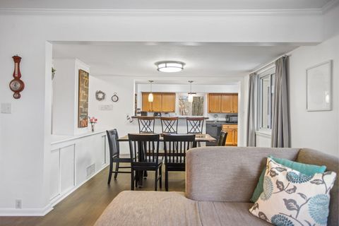 Tiny photo for 723 Arbor Court, South Haven City, MI 49090 (MLS # 69026009579)