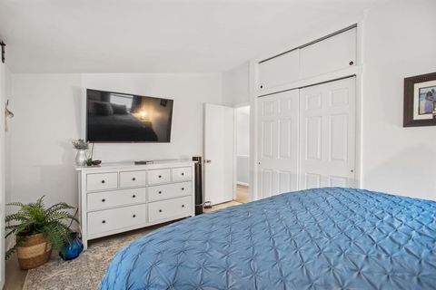 Tiny photo for 723 Arbor Court, South Haven City, MI 49090 (MLS # 69026009579)