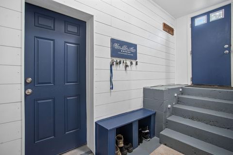 Tiny photo for 723 Arbor Court, South Haven City, MI 49090 (MLS # 69026009579)