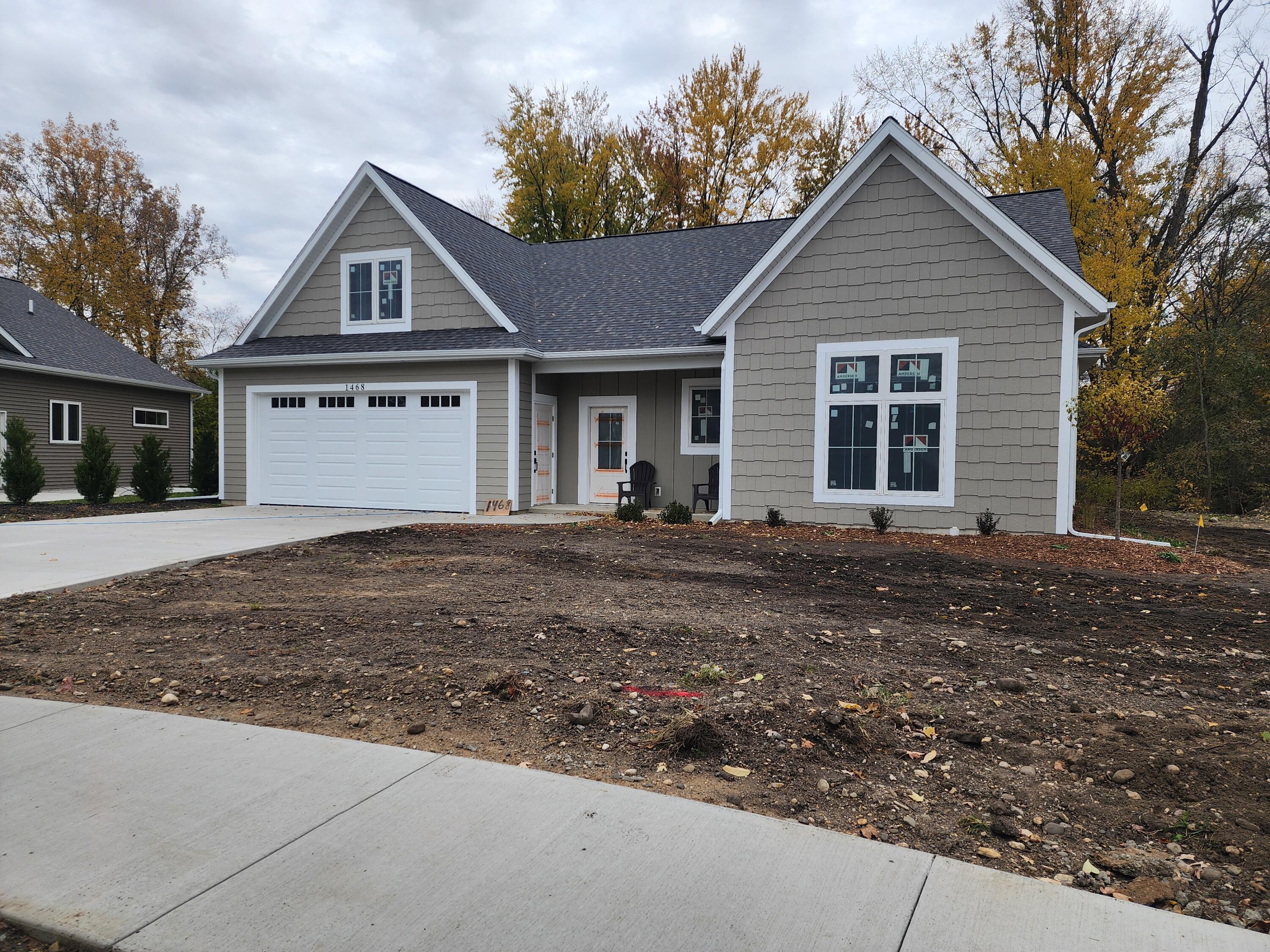 1468 Maplewood Drive 9