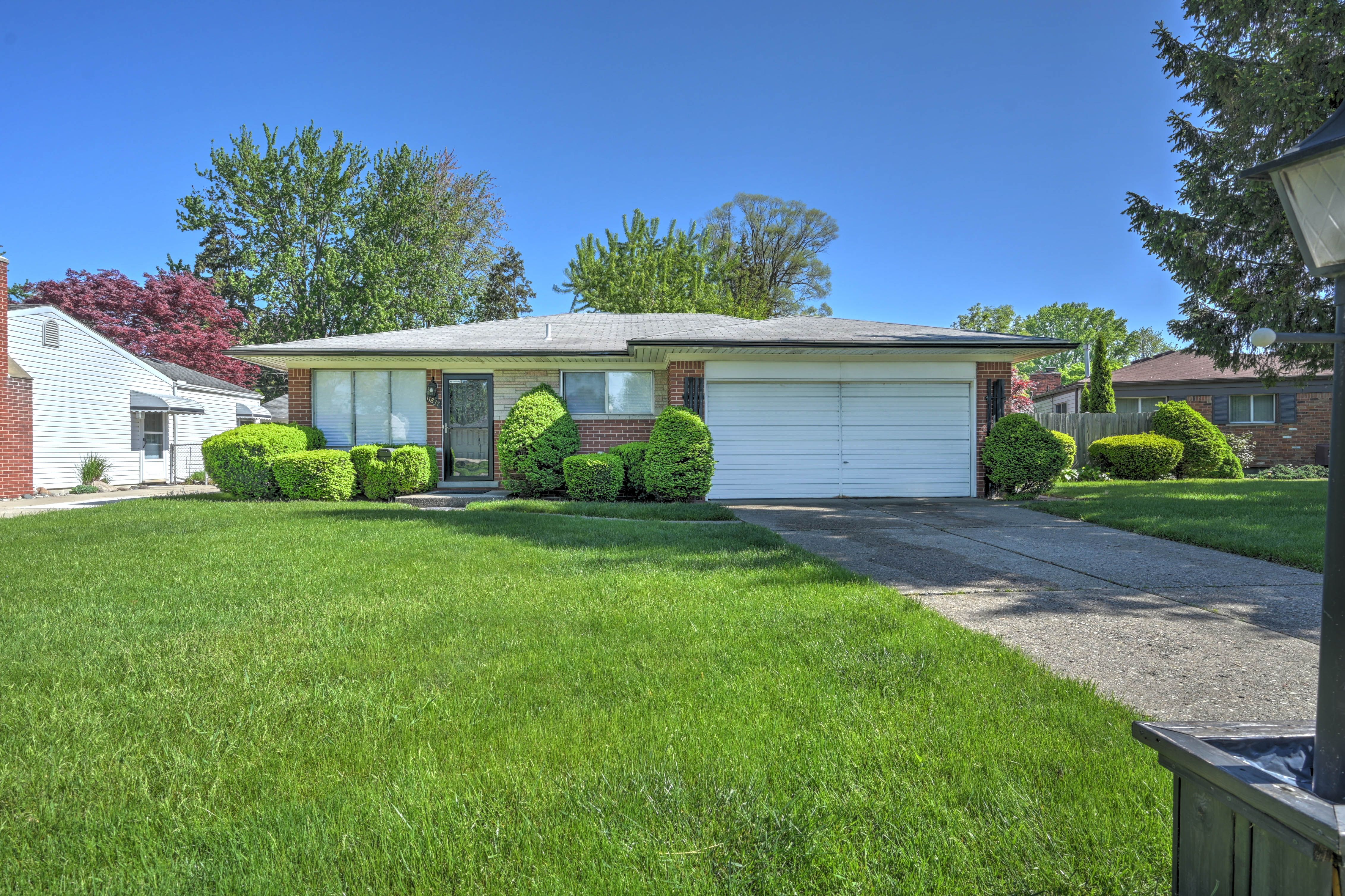 11837 METEOR Drive