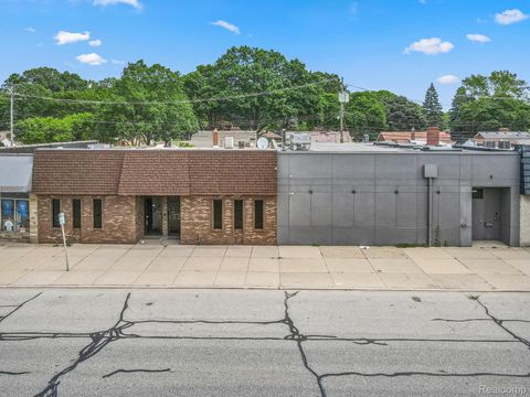 22015 Outer Drive Dearborn City MI 48124