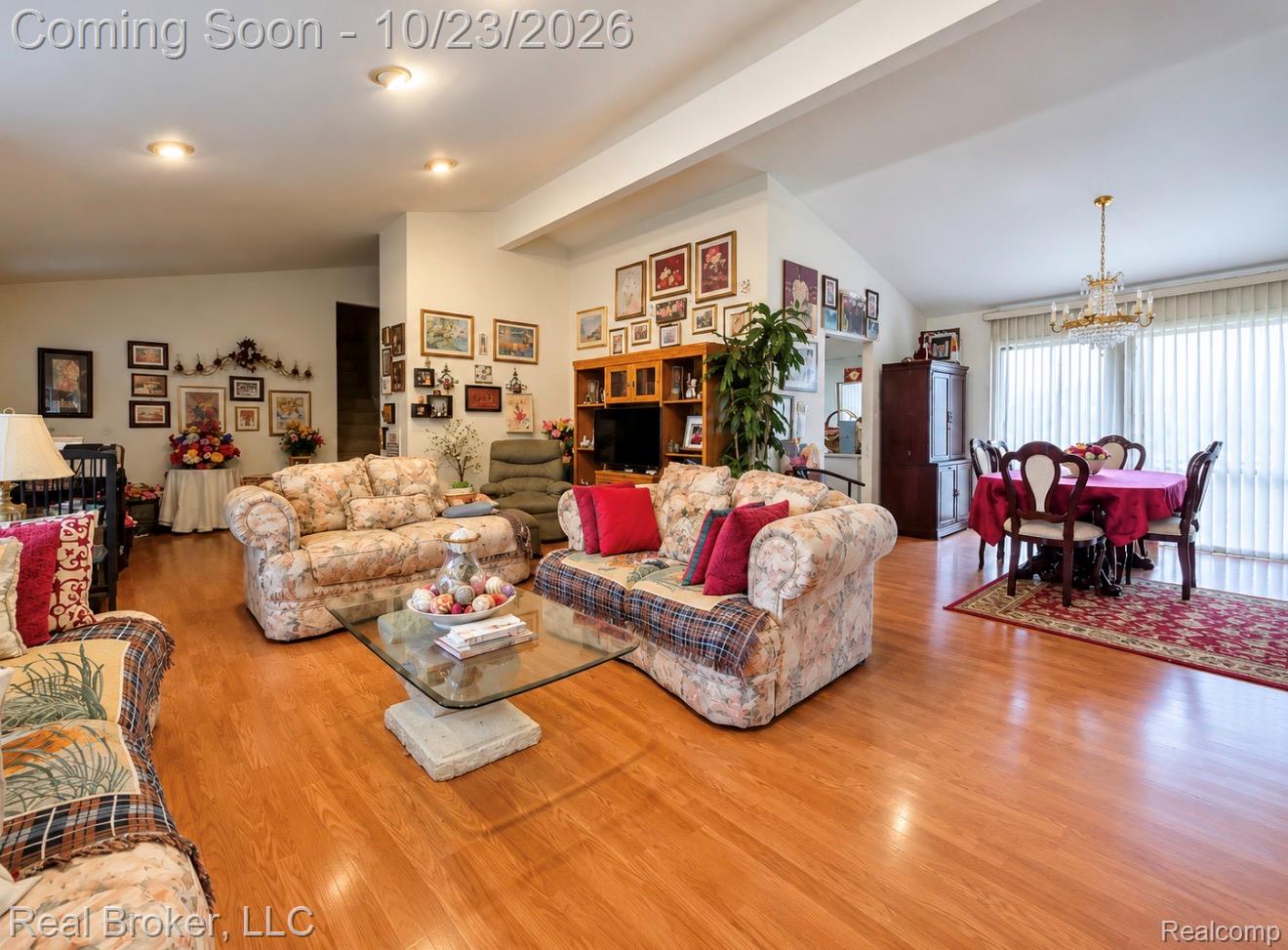 6775 Cedarbrook Drive