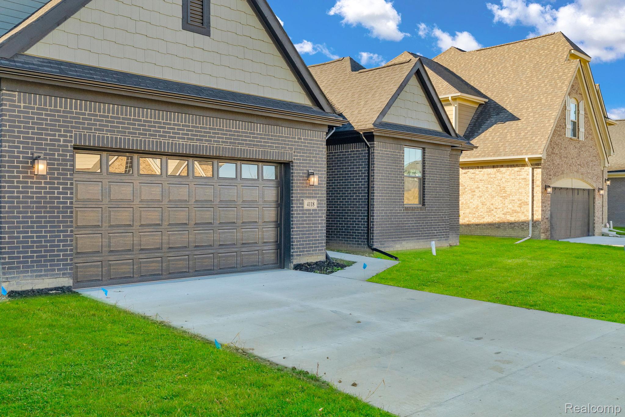 4139 Blossom Drive