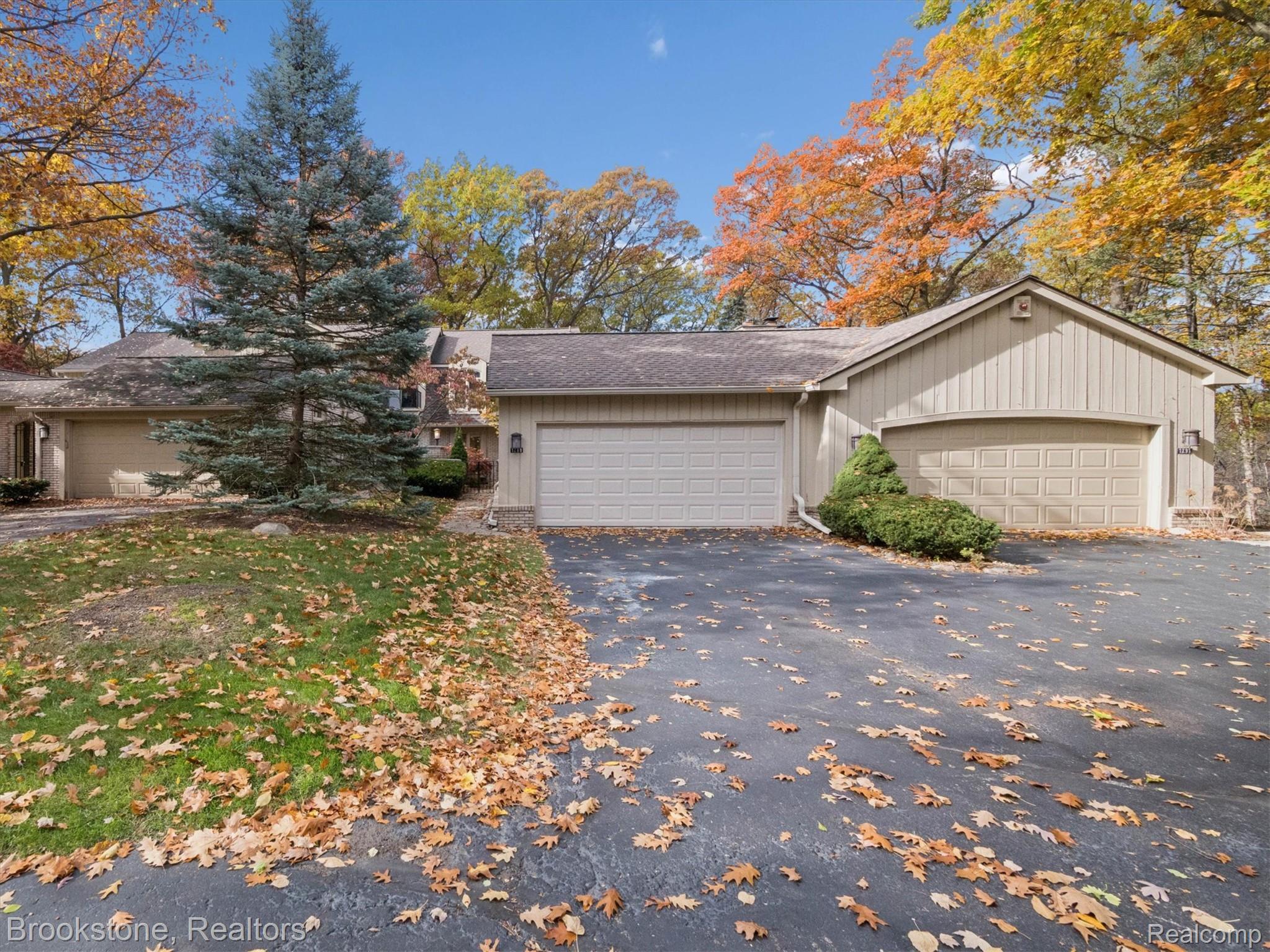 1289 Greenglen Court