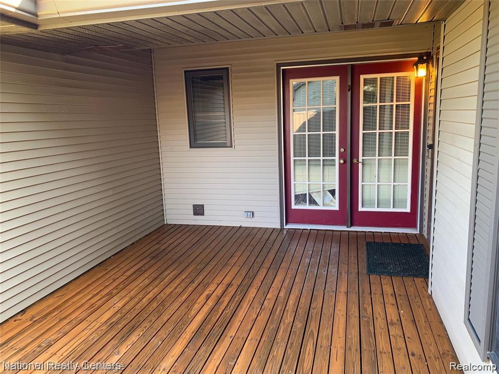 14112 Meadow Hill Lane